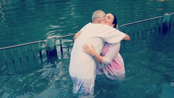 Demi Lovato says she feels 'renewed' after baptism in Jerusalem