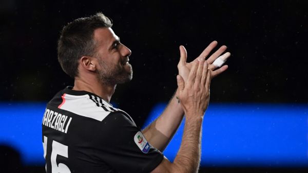 بارزالي يودع الجماهير