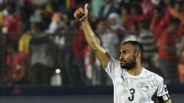 المحمدي يحتفل بهدفه