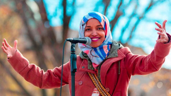 Ilhan Omar, speaks to a group of supporters at University of Minnesota in Minneapolis, Minnesota, on November 2, 2018. (AFP)