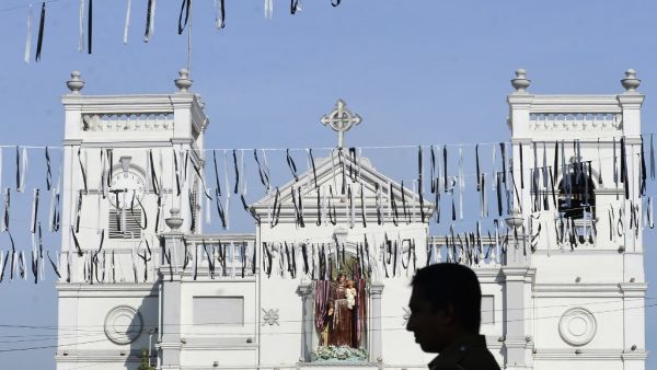 Sri Lanka fell silent for three minutes April 23 on a day of national mourning to honour more than 300 people killed in suicide bomb blasts that have been blamed on a local Islamist group. (AFP)