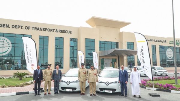 Brig. Dr/ Mohammad Al Razooqi, General Director - General Department of Transport and Rescue and Brig. / Ahmad Shuhail, Deputy General Director – General Department of Transport and Rescue and Lt. Colonel/ Sultan A. Ali Almarri, Fleet director- General Department of Transport and Rescue at Dubai Police, Mr. Salah Yamout, Director of Sales and Marketing and Mr. Ahmad Zaher Sabbagh, Deputy General Manager and Mr. Mohammed Essa Al Qubaisi, Manager at Arabian Automobiles Company. Brig. Dr/ Mohammad Al Razooqi, General Director - General Department of Transport and Rescue and Brig. / Ahmad Shuhail, Deputy General Director – General Department of Transport and Rescue and Lt. Colonel/ Sultan A. Ali Almarri, Fleet director- General Department of Transport and Rescue at Dubai Police, Mr. Salah Yamout, Director of Sales and Marketing and Mr. Ahmad Zaher Sabbagh, Deputy General Manager and Mr. Mohammed Essa Al Qubaisi, Manager at Arabian Automobiles Company.