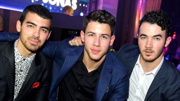 فرقة جوناس براذرز