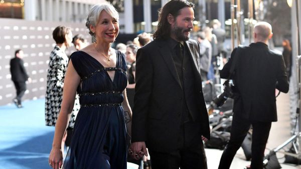 كيانو ريفز وحبيبته