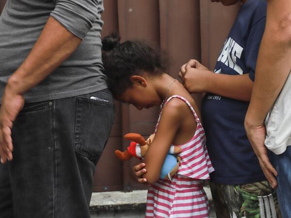 Central American migrants wait for assistance at the Mexican Commission for Refugee Aid (Comar)in Tapachula, Chiapas state, Mexico, on June 11, 2019. (QUETZALLI BLANCO / AFP)