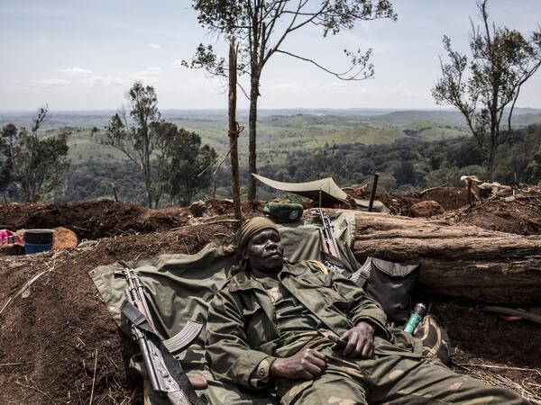 For the last three weeks the FARDC have been fighting in an offensive operation against a militia in the Wago Forest in the Djugu district of Ituria Province. Attacks by this militia and inter-communal fighting between the Lendu and Hema communities have displaced over 300,000 people so far. John WESSELS / AFP 