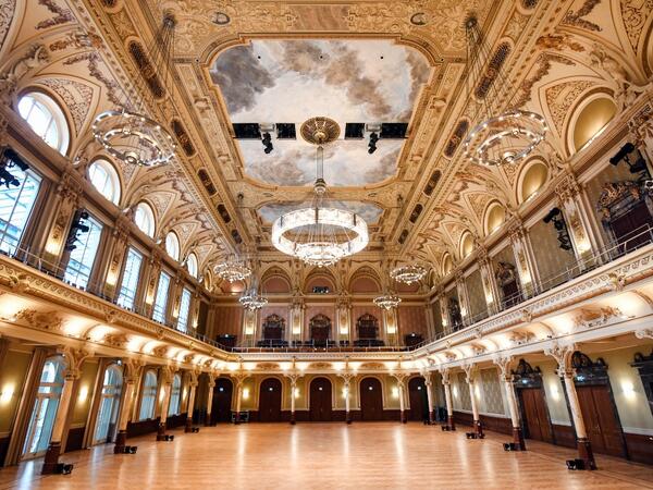 A picture taken on November 19, 2020 shows the great hall for classic concerts at the Stadthalle in Wuppertal, western Germany. The Stadthalle Wuppertal was built at the end of the 19th century and is known worldwide as a concert venue because of its unique acoustics. No public events will take place at theaters until December, 2020 to limit the spread of the novel coronavirus. Ina FASSBENDER / AFP