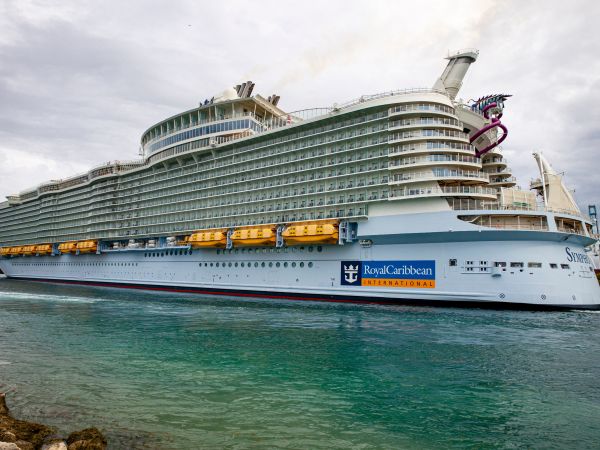 The Evolution of Modern Cruise Ships