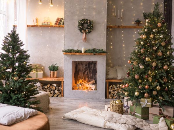 ABAWABA - As the year ends, people worldwide delight in sparkling decorations, colorful lights, delicious food, jolly music, and exciting gifts.   Yes, Christmas is coming! How much do you know about this festive holiday?  Let's find out with these facts.