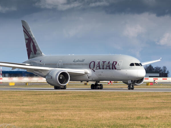 وفقًا لـ SKYTRAX ، فإن شركتين من أفضل 10 شركات طيران  في فئة الدرجة السياحية هي شركات طيران خليجية وإحداهن فازت بجائزة أفضل شركة طيران في العالم!  ما هي شركة الطيران المفضلة لديك؟