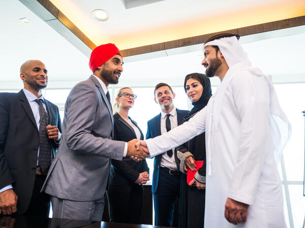 هل تخطط لإنشاء شركتك الخاصة في العالم العربي؟ وفقًا لتقرير صادر عن البنك الدولي، هذه هي أفضل 10 دول عربية من حيث سهولة ممارسة الأعمال التجارية.