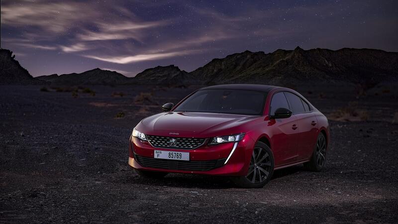 كانت ’بيجو‘ قد أطلقت في شهر أكتوبر مركبتها الأنيقة Traveller ‘Combispace’ التي تستوعب ما يصله عدده إلى تسعة ركّاب