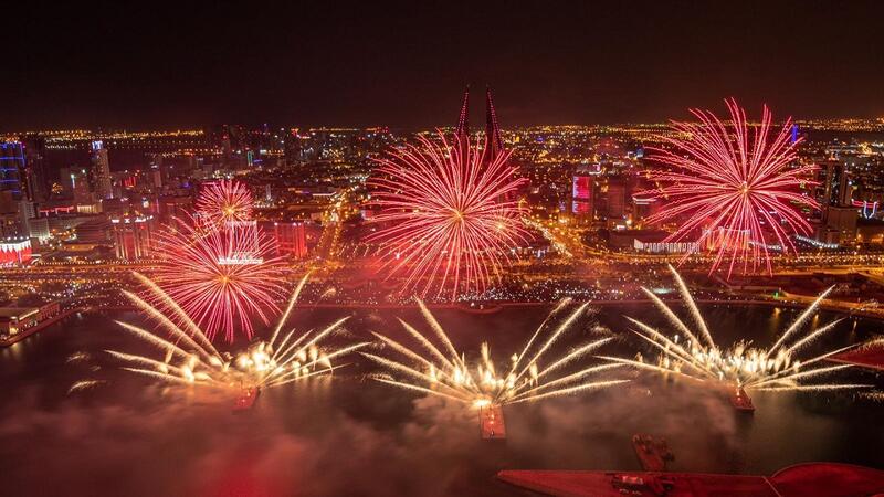 مملكة البحرين تستقبل العام الجديد باحتفال ضخم وعروض ألعاب ...