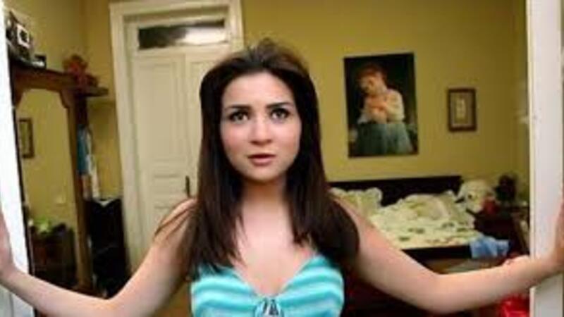 في عيد ميلادها الـ40 مي عز الدين علقت في أذهان الجميع بدور سلمى وهذه أسباب عزوفها عن الزواج البوابة