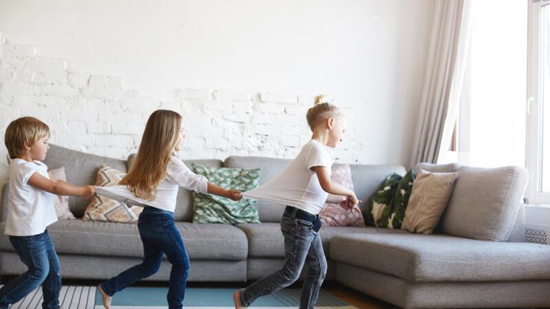 11 طريقة لتعليم طفلك كيفية التعامل مع الآخرين بطريقة مهذبة البوابة