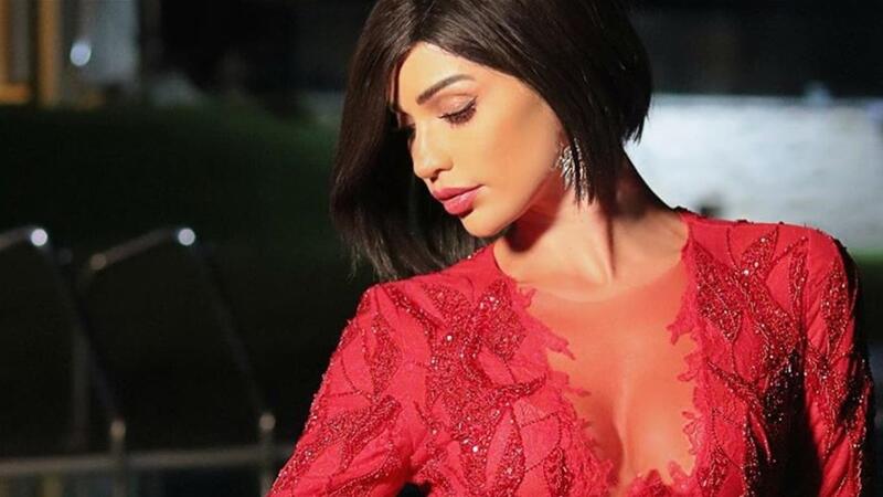 داليدا خليل وإطلالة جريئة على غلاف إحدى المجلات وهل ح ذفت الصورة من صفحاتها البوابة