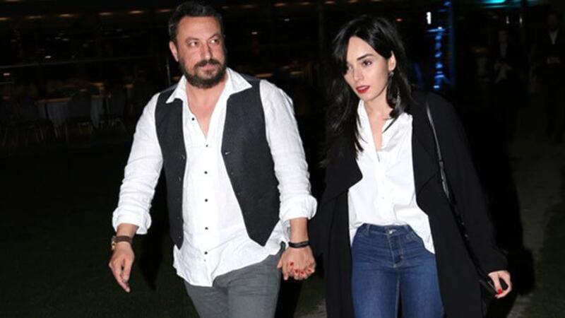 Tuba Buyukustun S Ex Husband Onur Saylak Welcomes Baby No 3 Did He Marry Gozde Yilmaz Al Bawaba Dogduktan sonra veya dogmadan oence onur saylak ile goezde yilmaz'in evlenip evlenmeyecegi bilinmiyor. ex husband onur saylak welcomes baby