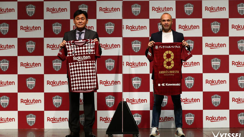 Iniesta Signs Two Year Contract Extension At Vissel Kobe Al Bawaba