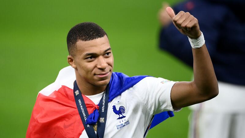 Psg Set To Offer Mbappe 225m Contract Al Bawaba
