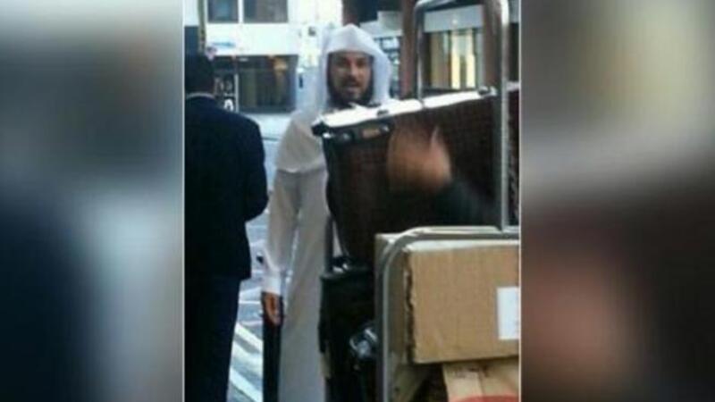 تويتر صورة للشيخ محمد العريفي يصيف في لندن تعرضه للانتقاد البوابة