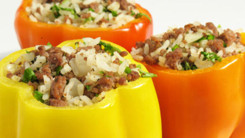 أطباق صحية فلفل حلو محشي على البخار