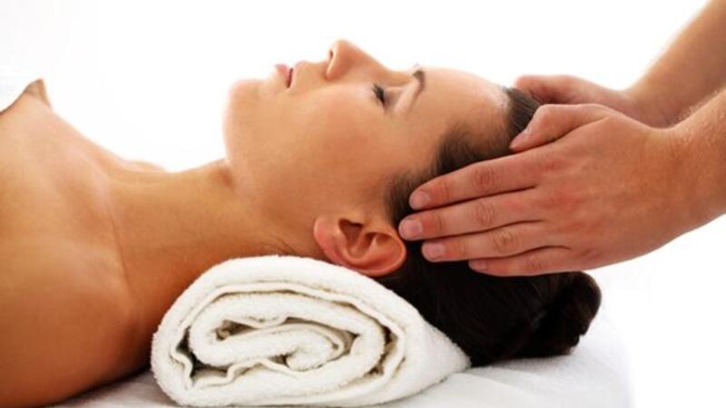 ما هي فوائد تدليك الرأس قبل النوم البوابة