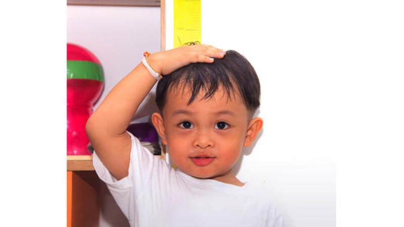 8 أسباب لقصر القامة عند الأطفال