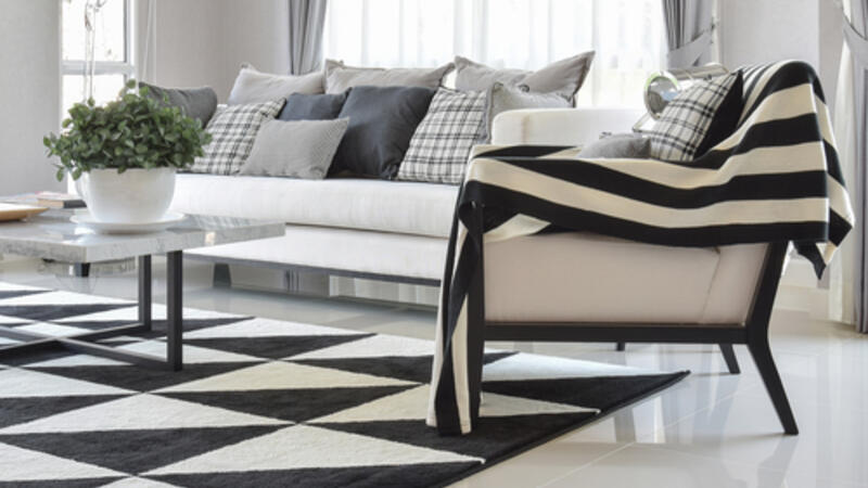 7 أسس لتنسيق الأبيض مع الأسود البوابة