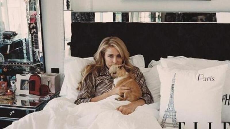 باريس هيلتون مهووسة بنفسها البوابة