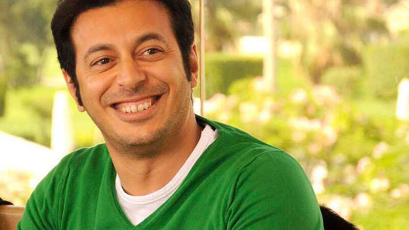 بعد ان اتهمته بأنه والد جنينها مصطفى شعبان يقاضي قمر البوابة