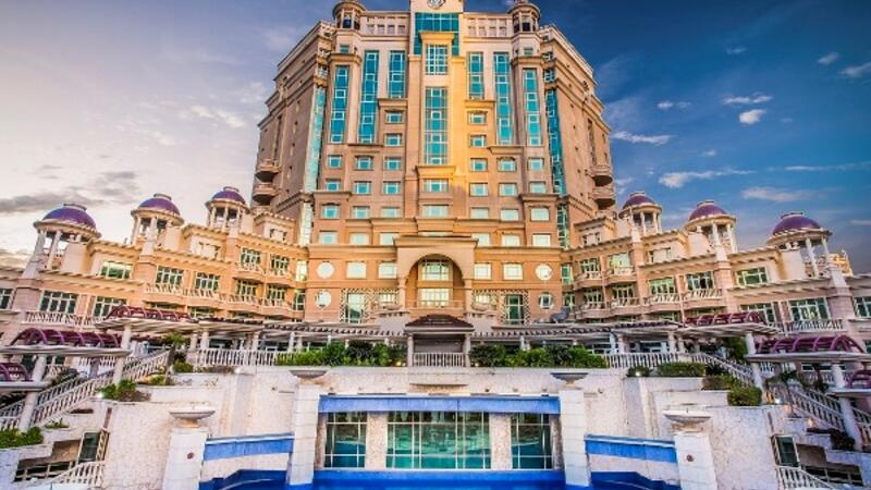 Al Murooj Rotana Dubai Improves Wi Fi Satisfaction And Introduces New Guest Services With Aruba 