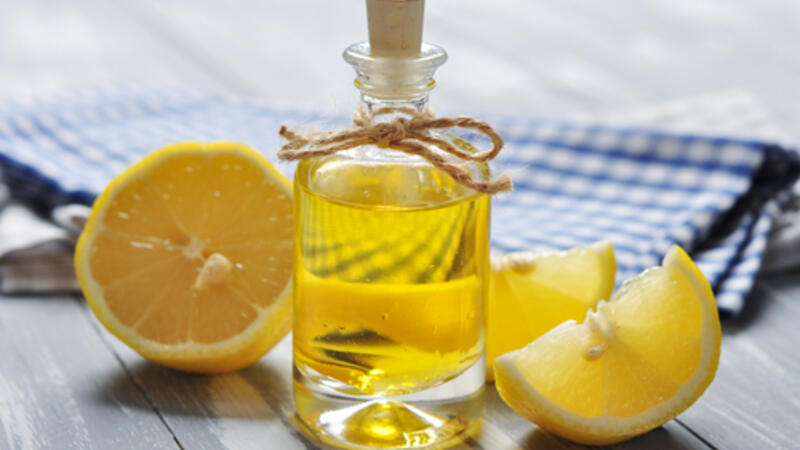 تعرف على فوائد زيت الليمون الصحية