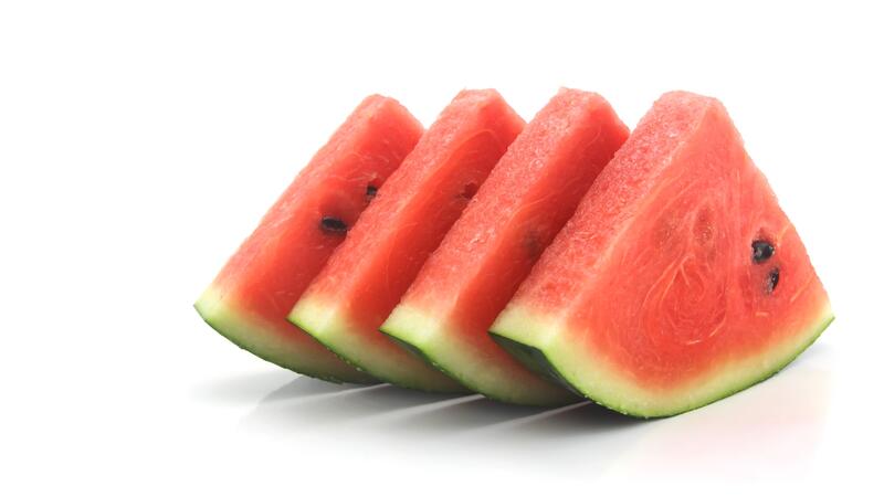 فوائد البطيخ الأحمر الغذائية البوابة