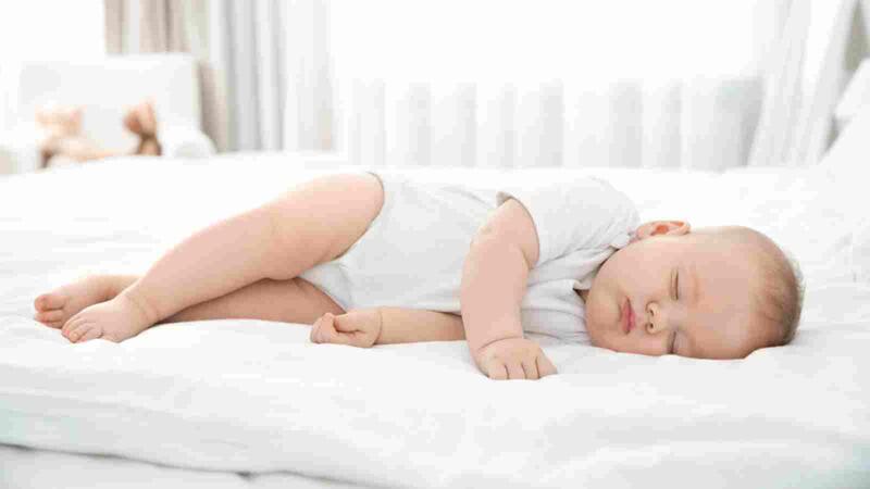 لا تتركي طفلك ينام لوحده في غرفة منفصلة البوابة