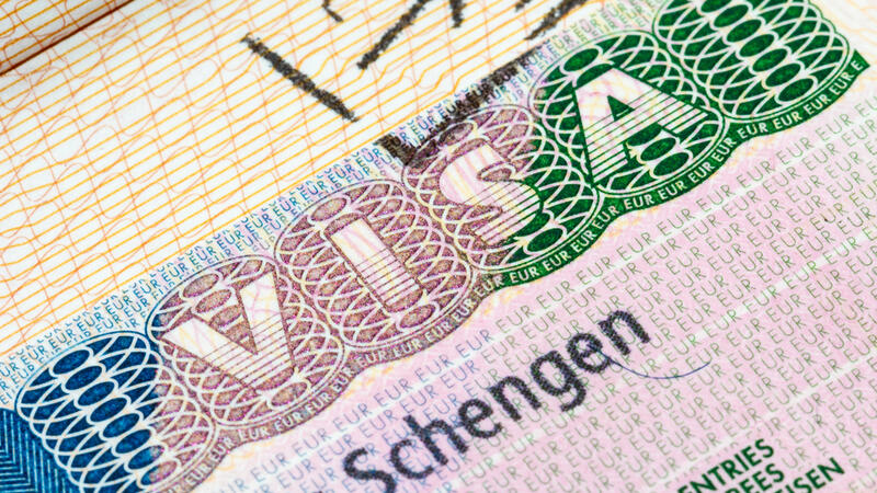 Bahraini Nationals May Soon Travel To Eu Countries Without Schengen Visa Al Bawaba