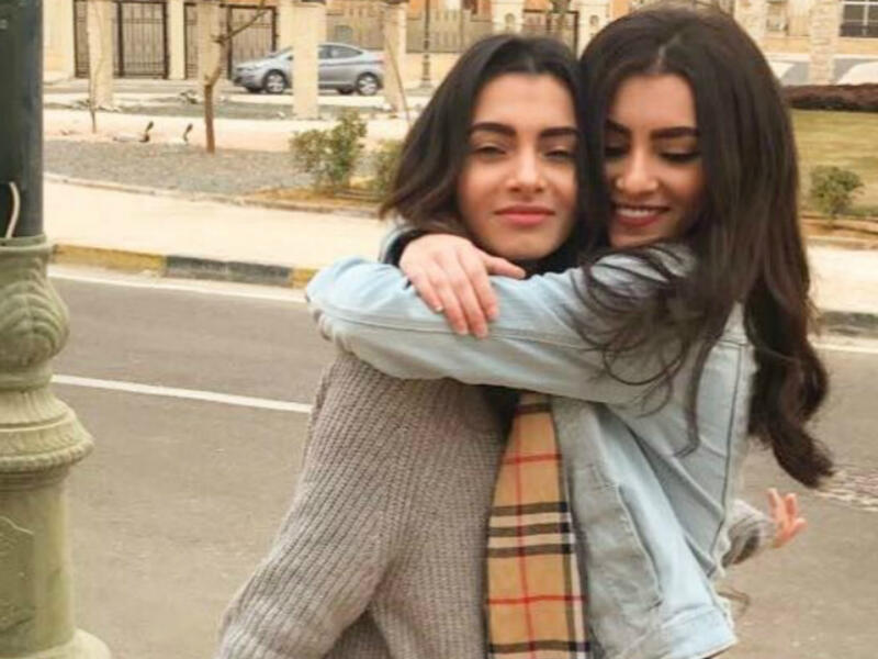 Source carmensoliman InstagramCarmen and her sister Farah are like twins Source carmensoliman Instagram