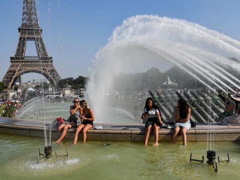 Forecasters predicted new temperatures highs in a string of countries, including Belgium, Luxembourg and the Netherlands, where the mercury is set to reach 40 degrees Celsius (104 Fahrenheit) for the first time on July 23, 2019.  BERTRAND GUAY / AFP