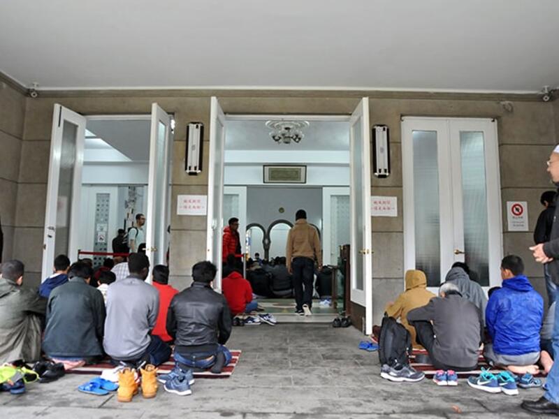 Muslims praying in a mosque in Taiwan. (AFP/ File Photo)