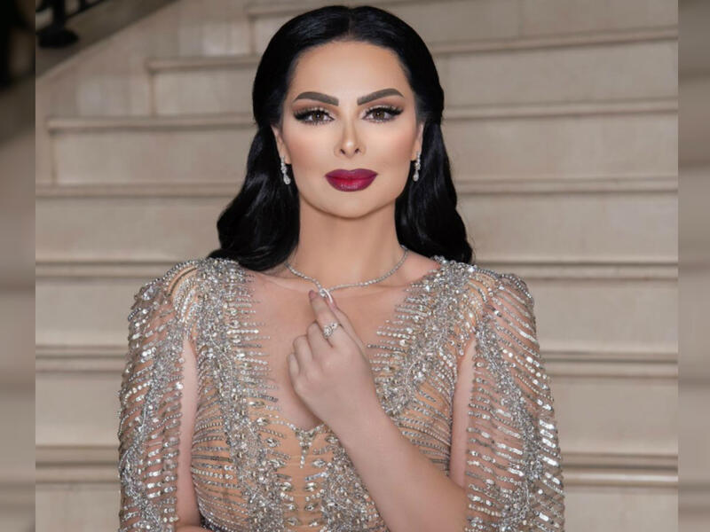 Diana Karazon chose a silver and beige dress for her concert in Jerashs southern theater Source dianakarazonw Instagram