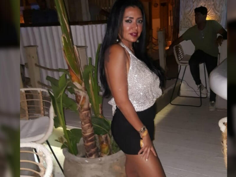 Rania Youssef does not pay attention to the criticizing comments she gets Source raniayoussef  Instagram
