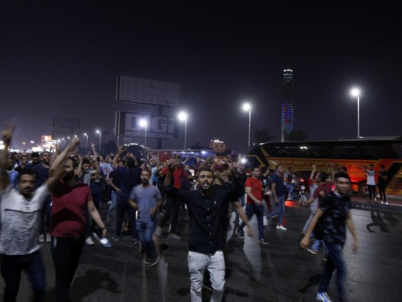 In Cairo dozens of people joined night-time demonstrations around Tahrir Square -- the epicenter of the 2011 revolution that toppled the country's long-time autocratic leader. (STR / AFP)