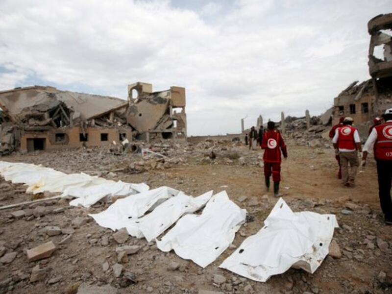 At least 100 people are killed and dozens wounded as airstrikes by Saudi-led coalition hit a detention center in Yemen (Twitter)