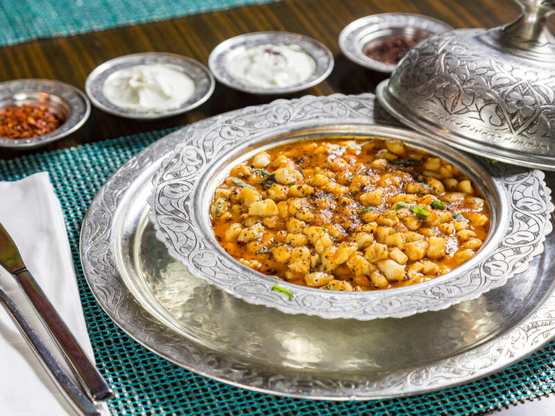 Traditional Turkish food Kayseri Mantı  (Shutterstock)	