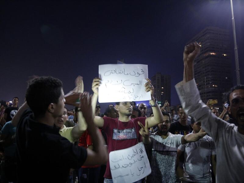 Egyptian protesters shout slogans as they take part in a protest calling for the removal of President Abdel Fattah al-Sisi in Cairo's downtown on September 20, 2019. (AFP/ File Photo)