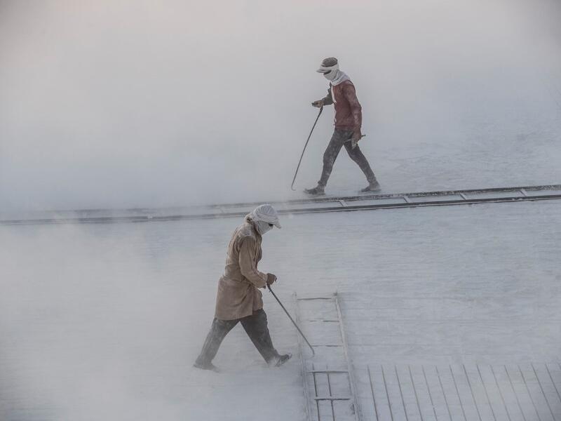 They handle dangerous machinery with finesse, and shrug off the dangers of a job where a mistake can prove fatal. Khaled DESOUKI / AFP