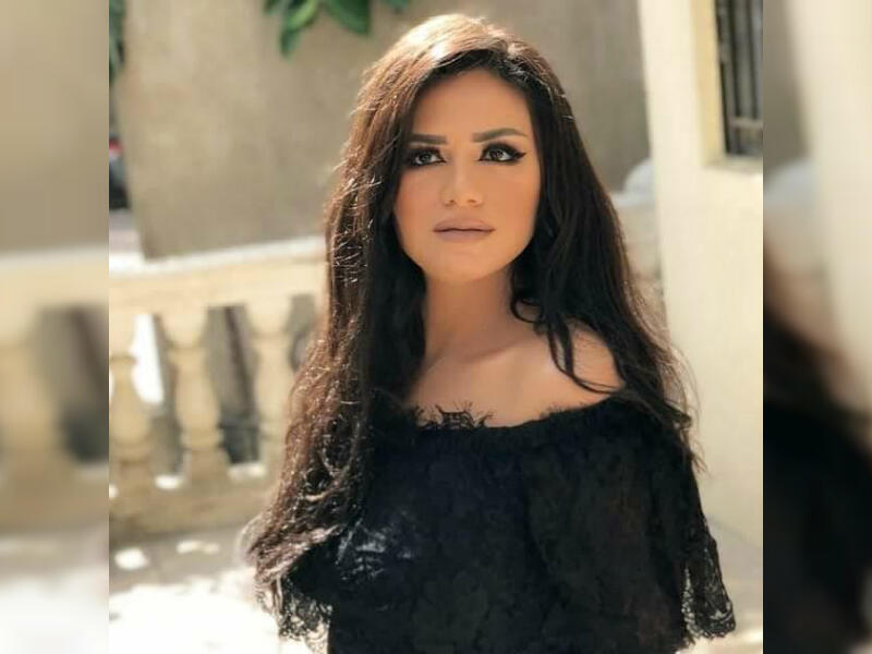 Egyptian singer and sister of Angham "Ghenwa". Cause of death is a car accident.