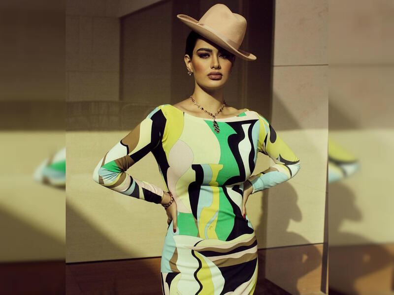 Kuwaiti fashionista Rawan Bin Hussein & some lawyer she didn't reveal his identity