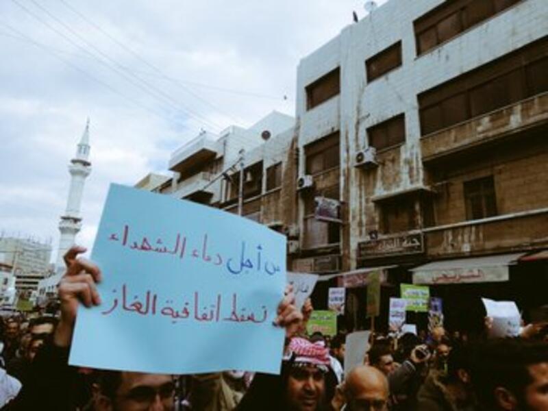 Mass demonstration kicks off in downtown Amman against the country's gas deal with Israel. Twitter