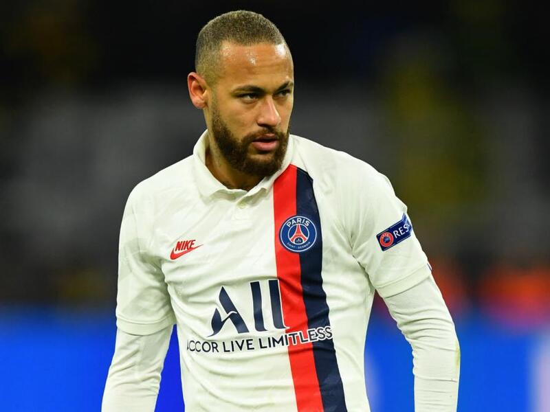 لاعب باريس سان جيرمان نيمار (28 عاماً) وقيمته 160 مليون يورو