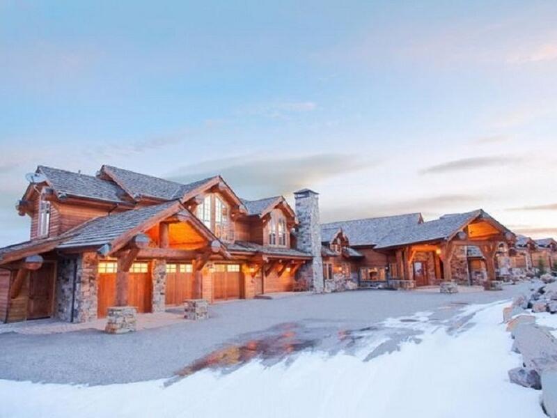 8. Seven The Pinnacle, Montana, USA